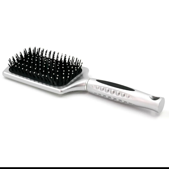 New! Crystal Titanium Ceramic Flat irons and brush! Yes comes with Crystal Brush - Picture 4 of 5